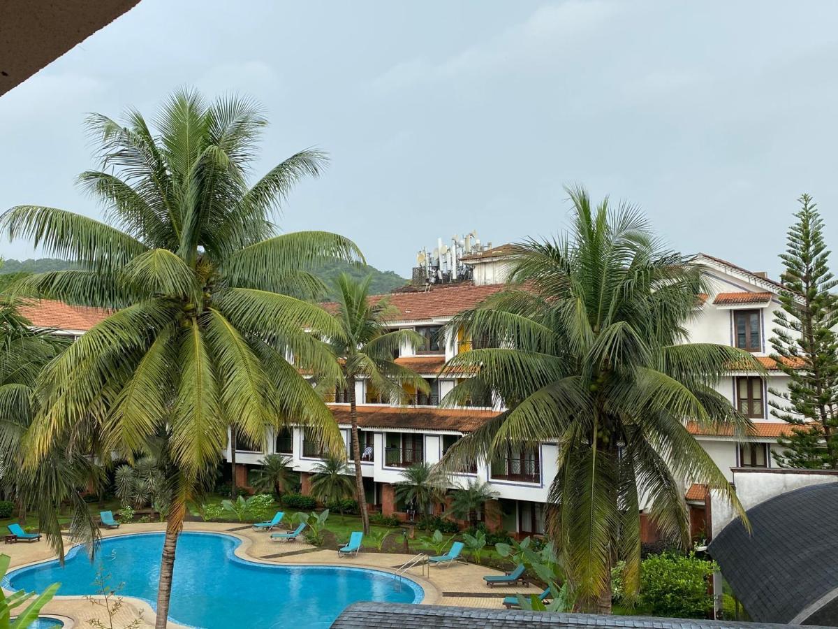 Riviera Hermitage Anjuna Exterior photo