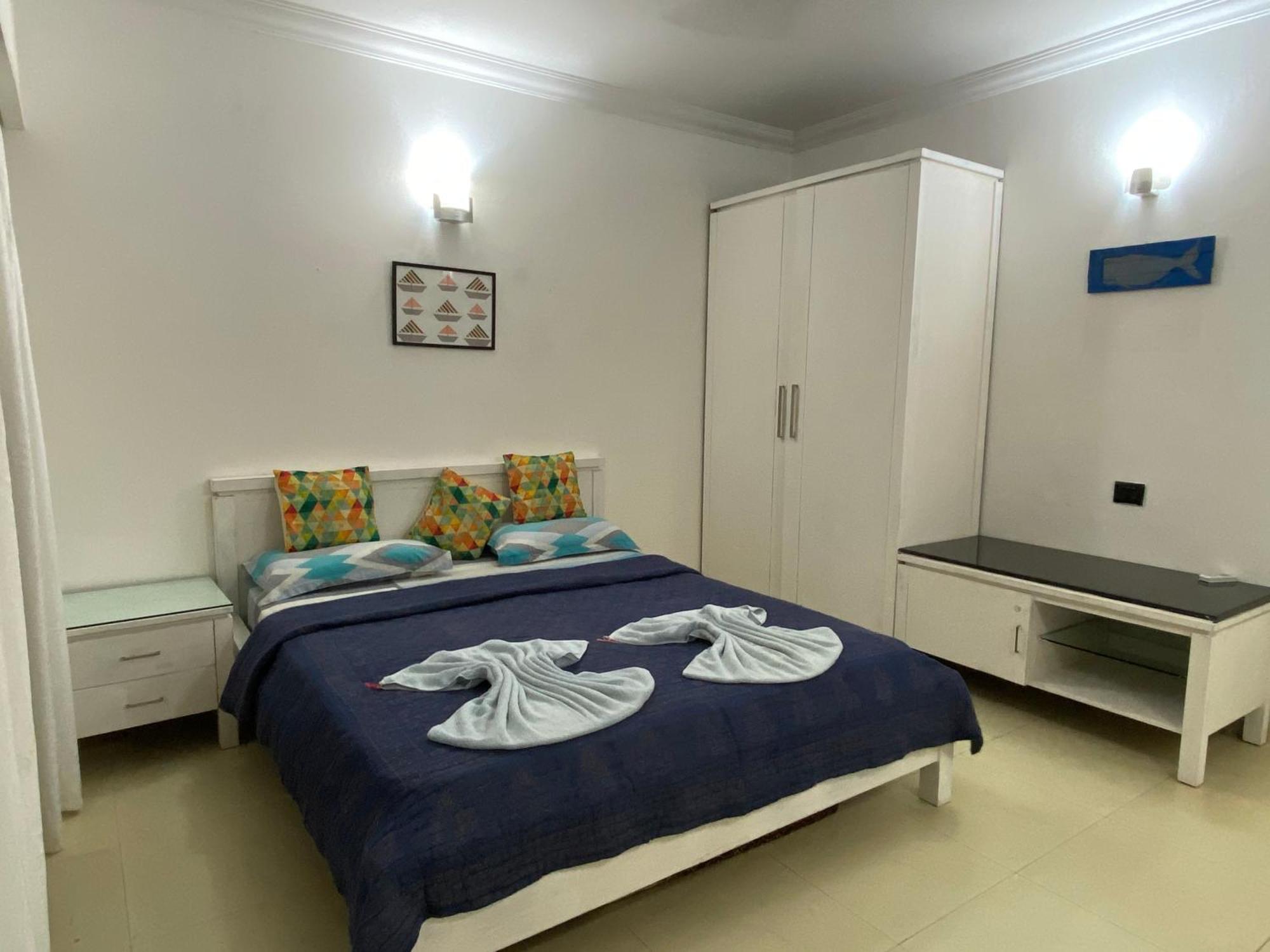 Riviera Hermitage Anjuna Exterior photo