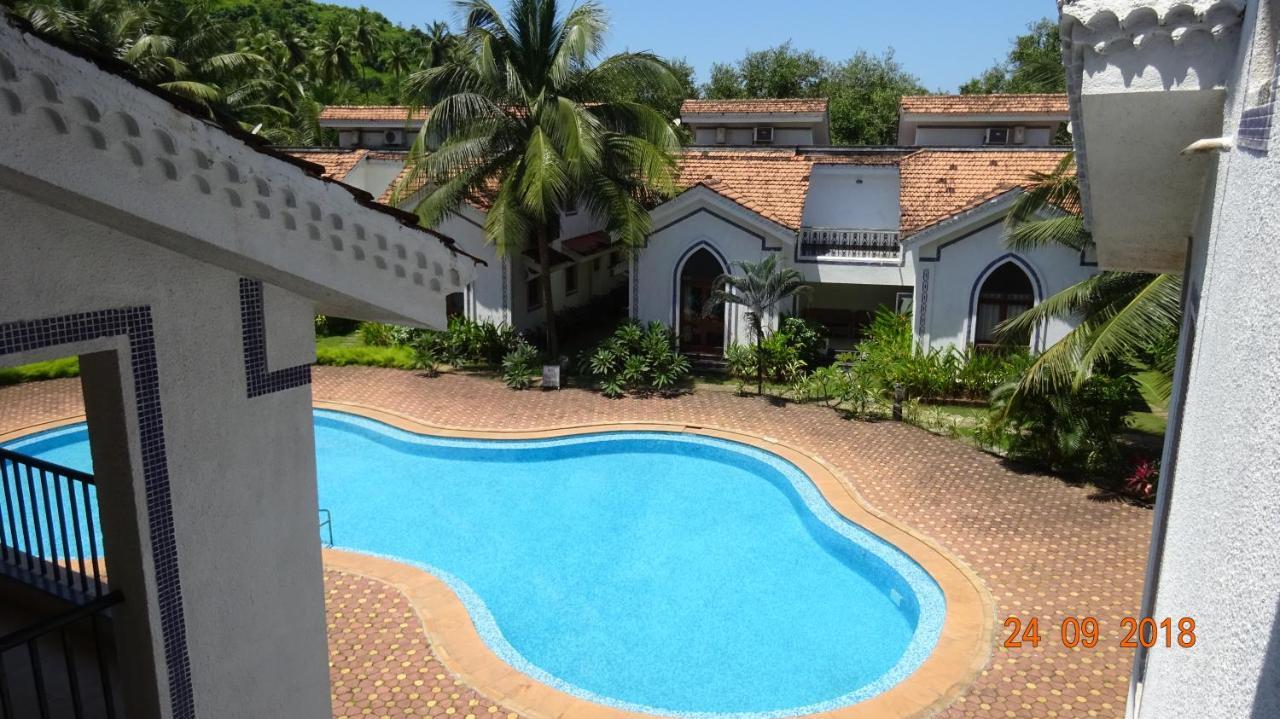 Riviera Hermitage Anjuna Exterior photo